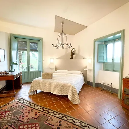 Bannata Farm stay *