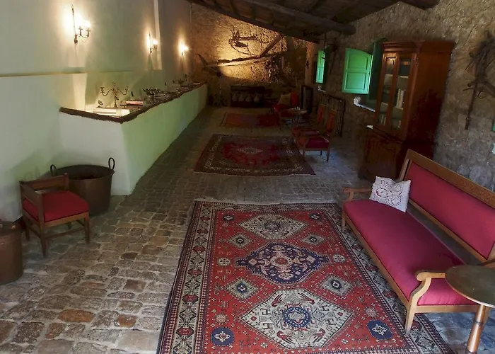 版纳塔农家乐 皮亚扎-阿尔梅里纳